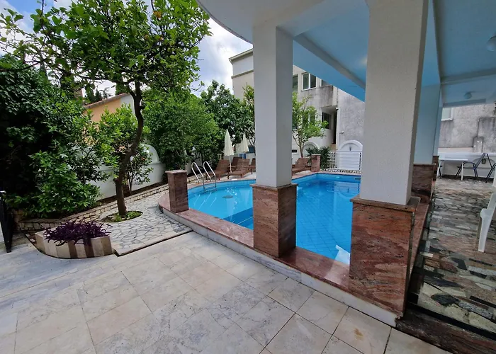 New Villa Golf