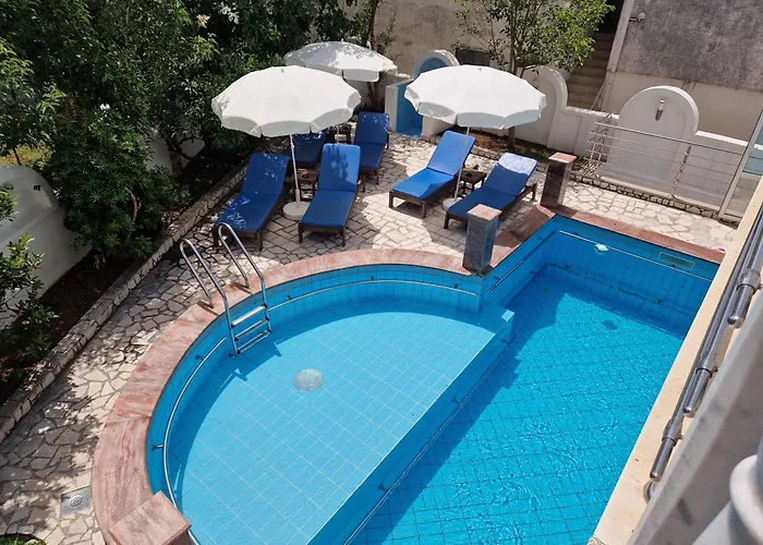 New Villa Golf